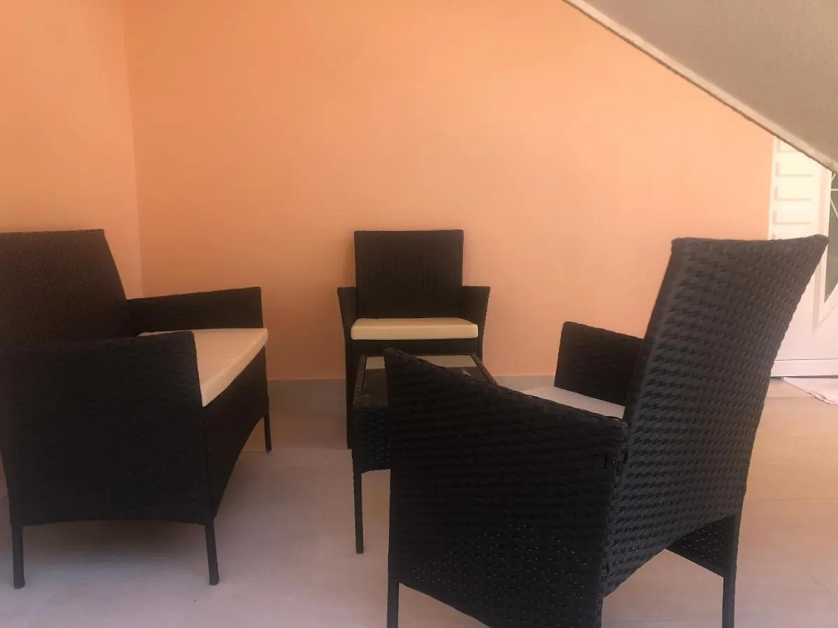 Apartment Alex 2 - Cozy New City Centar Studio Apartman Pula