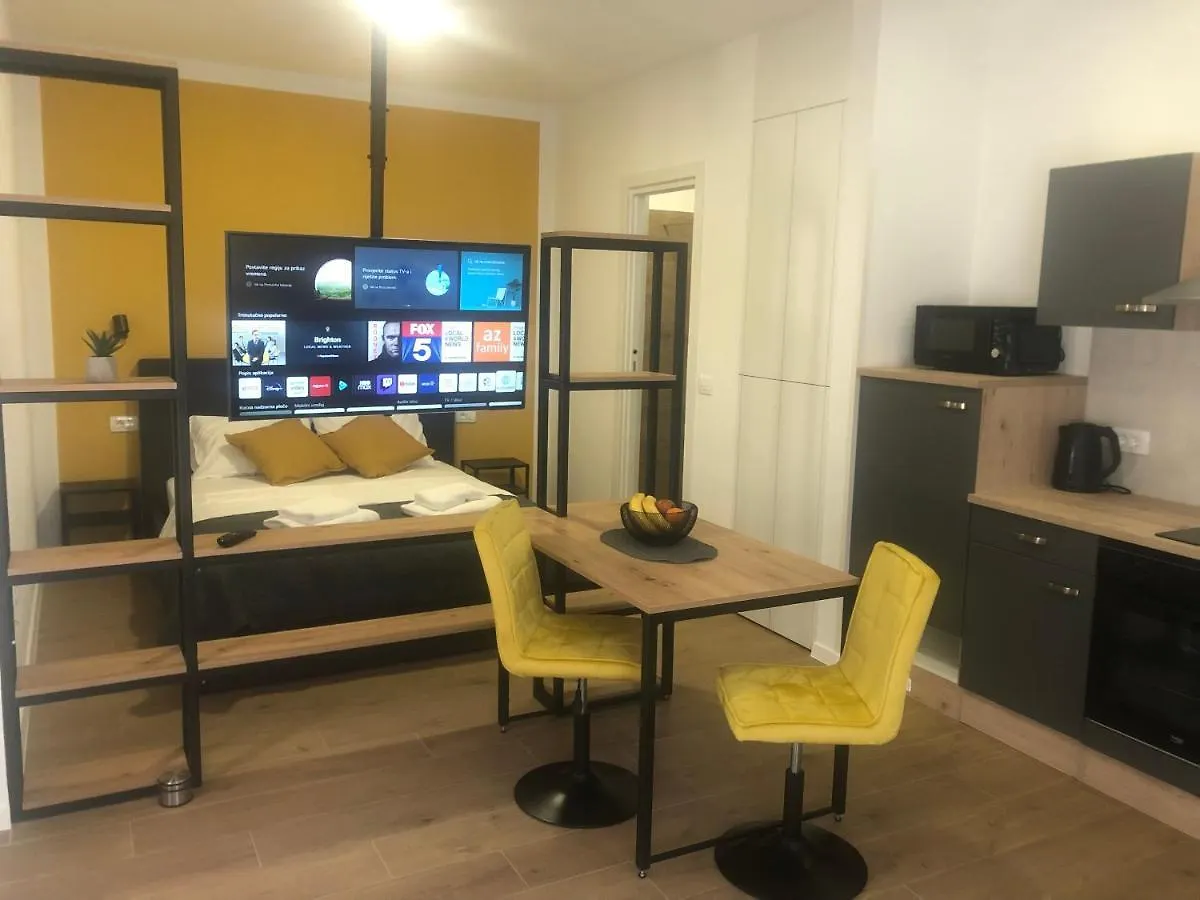 Alex 2 - Cozy New City Centar Studio Apartman Pola